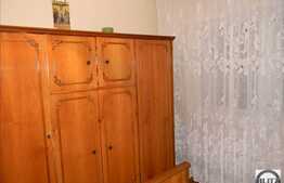 3 camere, 70 mp, etaj intermediar, parcare, boxa, zona Calea Floresti