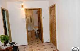 3 camere, 70 mp, etaj intermediar, parcare, boxa, zona Calea Floresti
