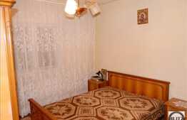 3 camere, 70 mp, etaj intermediar, parcare, boxa, zona Calea Floresti