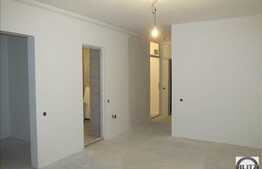 Vanzare 1 camera, 37 mp, balcon, zona Muzeul Apei! Semifinisat!