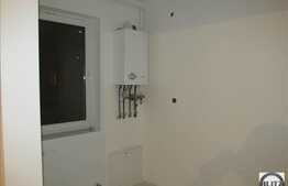 Vanzare 1 camera, 37 mp, balcon, zona Muzeul Apei! Semifinisat!