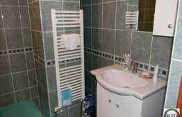 1 camera, 38 mp, decomandat, garaj, zona strazii Edgar Quinet