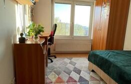 Apartament cu 4 camere decomandate, 80 mp, zona UMF