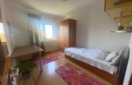 Apartament cu 4 camere decomandate, 80 mp, zona UMF