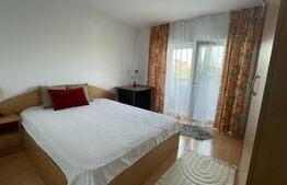 Apartament cu 4 camere decomandate, 80 mp, zona UMF