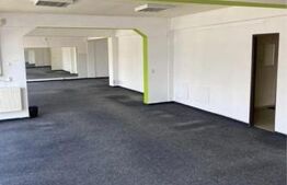 Spatiu Comercial, 160mp, parcare zona Primariei