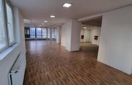 Spatiu comercial, 800 mp, parter, 17 parcari, zona Expo Transilvania