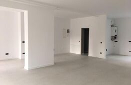 Spatiu comercial, 78 mp, parter cu terasa, zona Golden Tulip