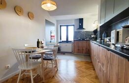 Apartament tip penthouse, 187 mp, parcare, zona Piata Engels