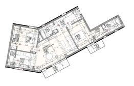 Apartament 3 camere, 2 bai, 2 balcoane, etaj 1