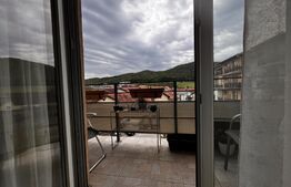 Apartament 2 camere, 59 mp utili, balcon, etaj intermediar, Florilor - Floresti