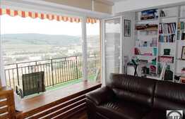 2 camere, 49 mp, balcon, imobil nou, zona strazii Bisericii Ortodoxe!