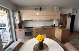 Apartament 3 camere, 68 mp, cu parcare, Floresti, zona Eroilor 