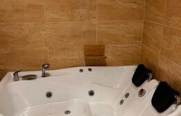 Apartament 3 camere, 68 mp, cu parcare, Floresti, zona Eroilor 