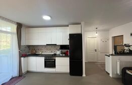 Apartament cu 3 camere, 57mp, balcon + terasa, zona Regal