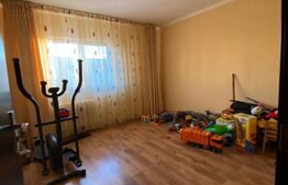 Apartament 3 camere, zona strazii Fabricii de Zahar!