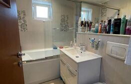 Apartament de 3 camere, 70 mp, decomandat, zona stadionul CFR