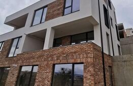 Apartament 3 camere, 98 mp, balcon si curte, semifinisat