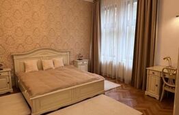 Apartament elegant, 4 camere, 130mp, 2 locuri de parcare, strada Clinicilor