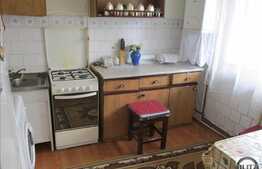 3 camere, 61 mp utili, boxa la subsol, zona strazii Fantanele! Orientare E-V!