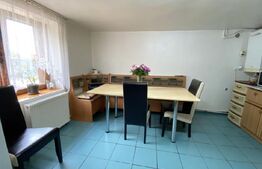 Casa compusa din 2 corpuri: 160mp utili si 1065 mp teren; Dambu Rotund!