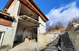 Casa demolabila, 864 mp teren, Turda