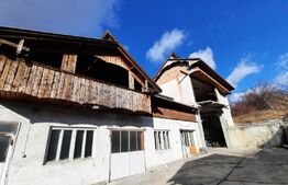 Casa demolabila, 864 mp teren, Turda