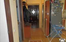 Vanzare 2 camere, 49 mp, 2 balcoane, decomandat! Zona Florilor! Cu parcare!