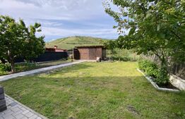 Casa compusa din 2 corpuri, 6 camere, 500 mp teren, Chinteni