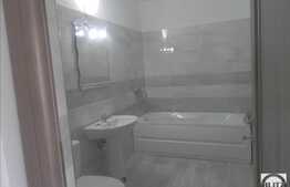 Vanzare apartament cu 1 camera, 39 mp utili, balcon, zona Terra! Finisaje noi!