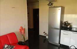 2 camere de vanzare, zona Sesul de Sus, partial mobilat