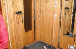 2 camere decomandate!