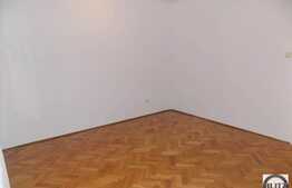 3 camere, 80 mp, decomandat, garaj, nemobilat, zona Piata Engels