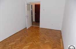 3 camere, 80 mp, decomandat, garaj, nemobilat, zona Piata Engels