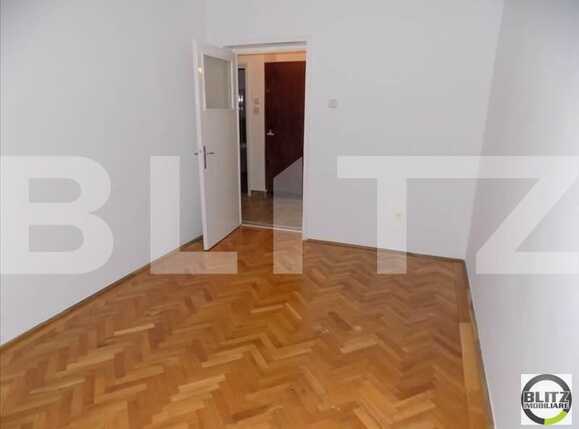 Apartament de închiriat 3 camere Andrei Mureşanu - 14583AI | BLITZ Cluj-Napoca | Poza2