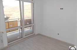 3 camere, 60 mp, etaj intermediar, parcare, zona Primariei Baciu