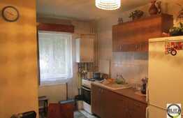 3 camere, 59 mp, balcon, parcare, boxa, zona strazii Izlazului!