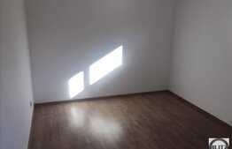 3 camere, 60 mp, parcare, terasa 10 mp, gradina, zona strazii Calea Turzii