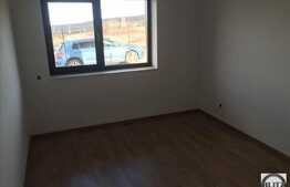 3 camere, 60 mp, parcare, terasa 10 mp, gradina, zona strazii Calea Turzii