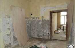 1 camera, 44 mp, boxa subsol, zona Cinematografului Florin Piersic