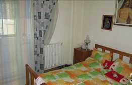 4 camere, 82 mp, decomandat, boxa la subsol, parcare! Zona strazii Aurel Vlaicu!