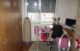 4 camere, 82 mp, decomandat, boxa la subsol, parcare! Zona strazii Aurel Vlaicu!