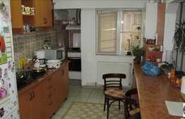 4 camere, 82 mp, decomandat, boxa la subsol, parcare! Zona strazii Aurel Vlaicu!