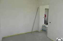 4 camere, 102 mp, Balcon si TERASA de 40 mp, locatie cu acces facil, semifinisat