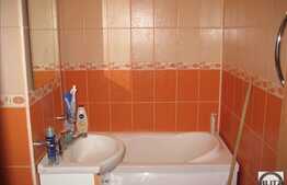 3 camere, 66 mp, 2 balcoane, boxa, zona strazii Mehedinti!