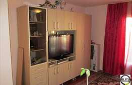Vanzare apartament cu 2 camere,  57 mp, decomandat, loc parcare
