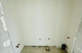 Apartament semifinisat, 3 camere, 80mp, parcare, zona Terra