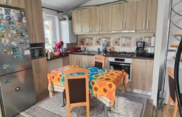 Apartament 3 camere, 110mp, parcare, zona Vivo