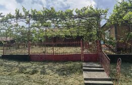 EXCLUSIVITATE ! Casa cu teren de 1 ha, la 40 km de Cluj, Zona Ceanu Mare 