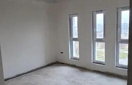 Casa cuplata 4 camere, 114 mp, 100 mp teren, zona Terra